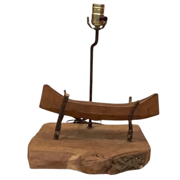 Rustic Reclaimed Wood Hand Crafted Table - Picture 4 of 7